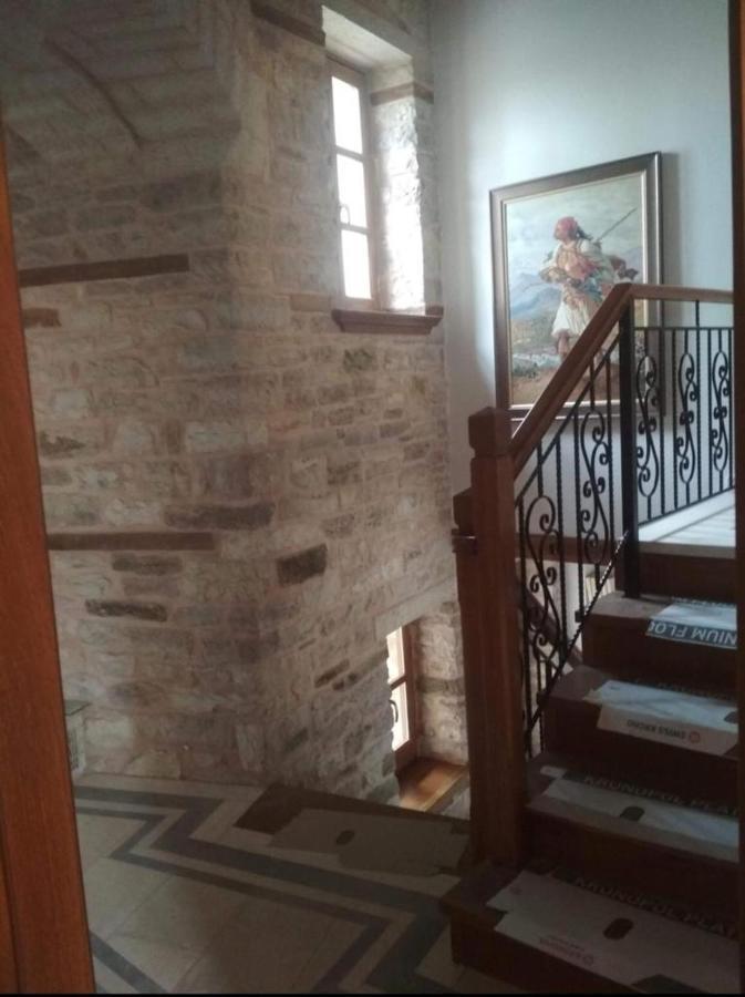 Argjiro Traditional Gjirokaster Luaran gambar
