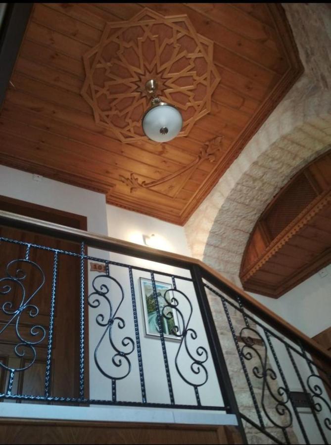 Argjiro Traditional Gjirokaster Luaran gambar