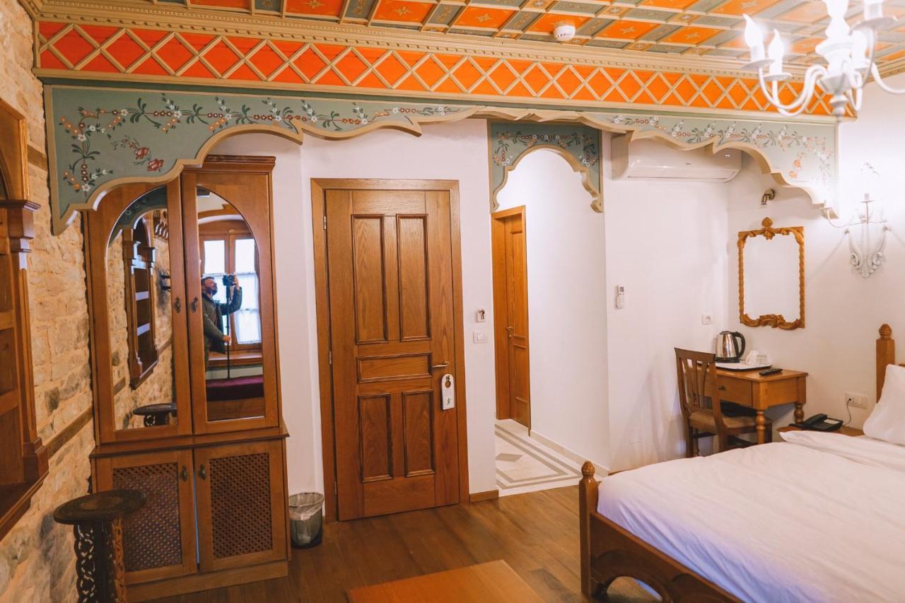 Argjiro Traditional Gjirokaster Luaran gambar